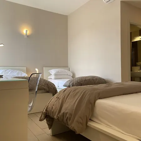 Hotel Up Naples