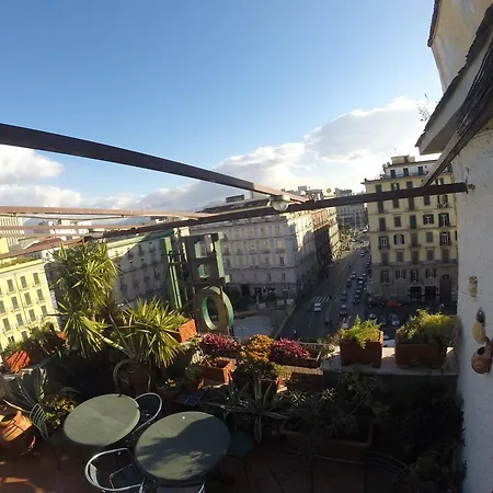 Up Hotel 3*