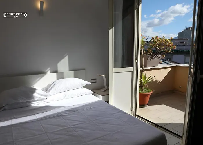 Up Hotel 3*